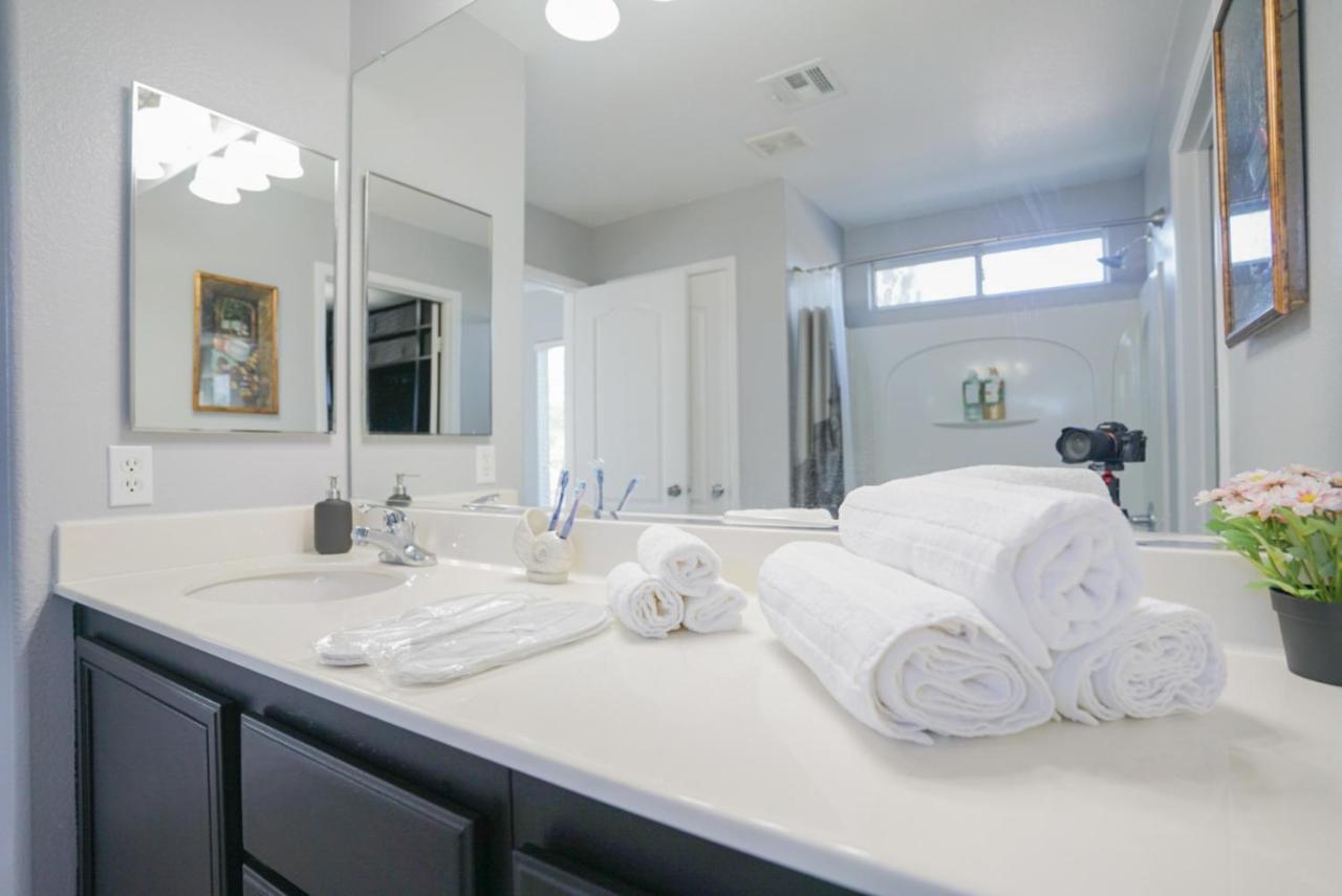 Ultra Modern Las Vegas Home 20Min From The Strip 外观 照片