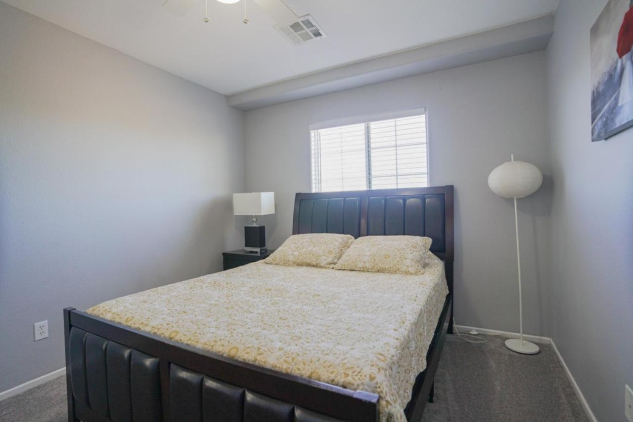 Ultra Modern Las Vegas Home 20Min From The Strip 外观 照片